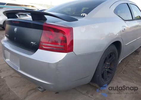 2006 Dodge Charger Rt z USA, uszkodzony, nr VIN 2B3KA53H46H167889